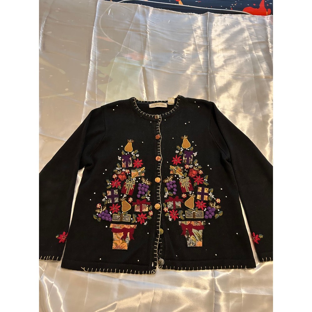 Vintage Victoria Jones Christmas Cardigan Sweater Size‎ Medium